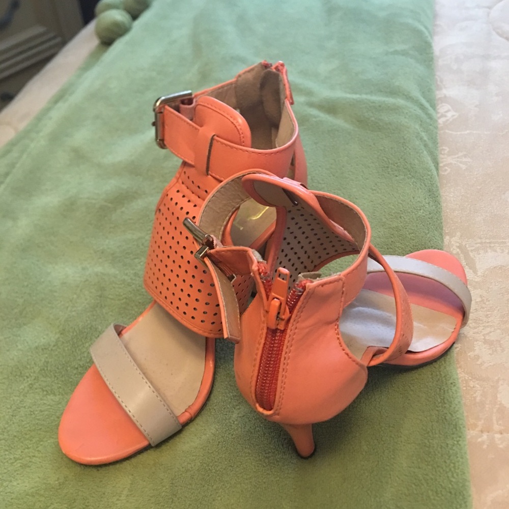 Salmon and beige high heel sandal